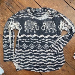Funky stretchy long sleeve boho shirt